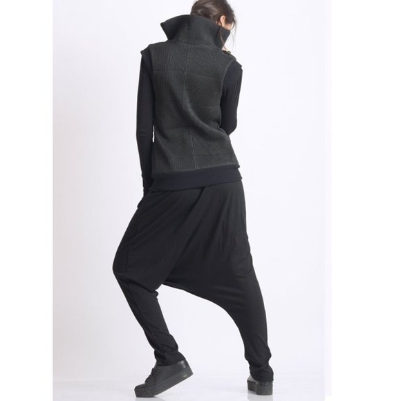 Warm Sleeveless Black Double Zipper Vest - Picture 6 of 8